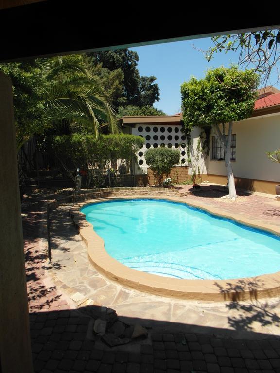 Caotinha Guest Cottage Windhoek Exterior foto